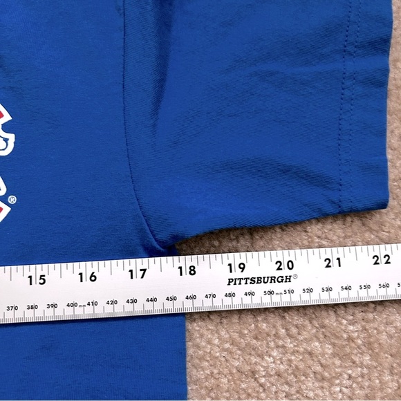 Chicago Cubs Majestic Harden Short Sleeve Crewneck Tee - Picture 6 of 7